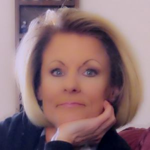 Meet your Posher, Luana